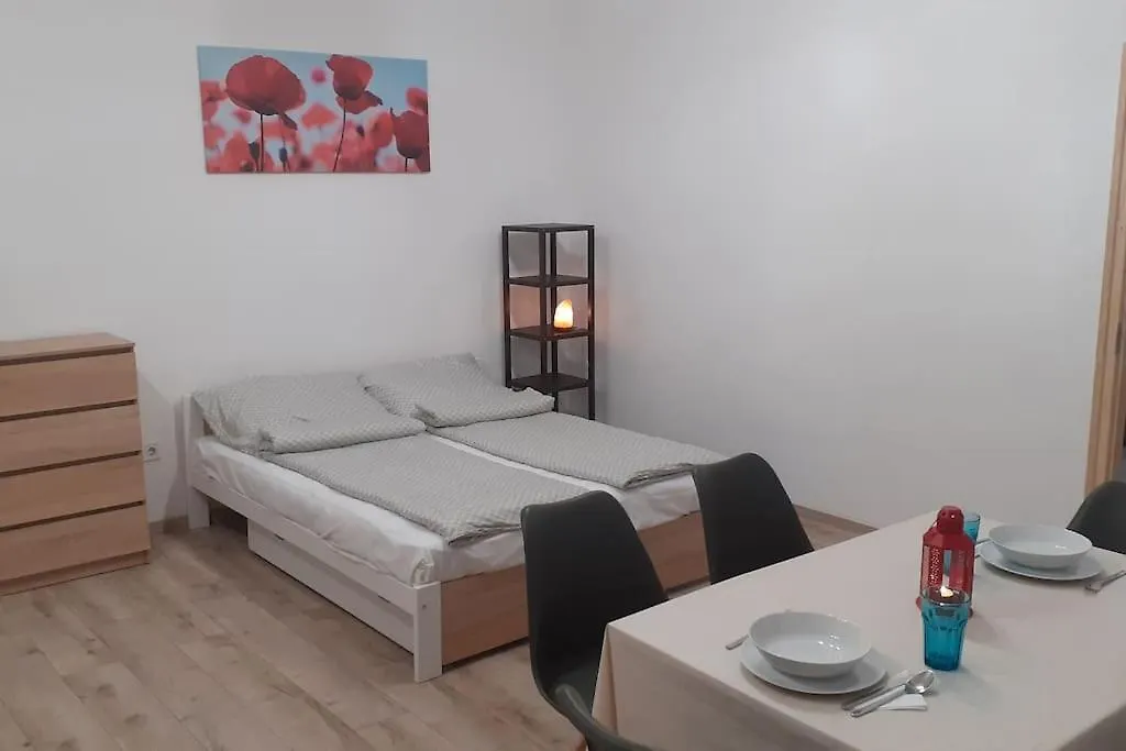 Poppied Apartment Budapest