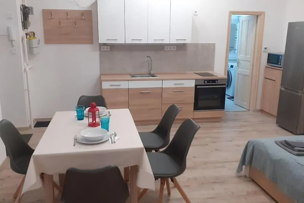 Poppied Apartment Budapest